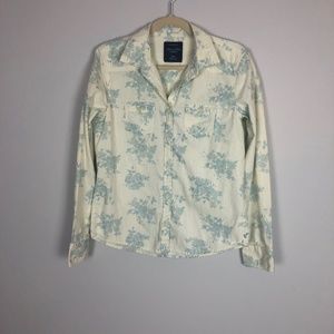 American Eagle O. Chambray White & Blue Flowers